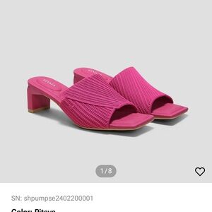 NWT Vivaia Jade Pro Pitaya Size 38/US 7/7.5